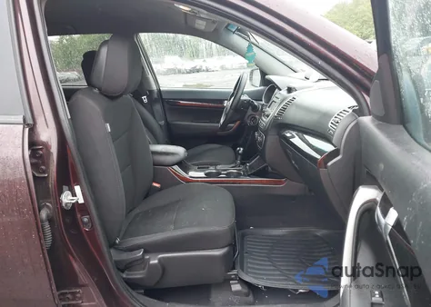 2014 Kia Sorento Lx z USA, uszkodzony, nr VIN 5XYKT3A6XEG543006